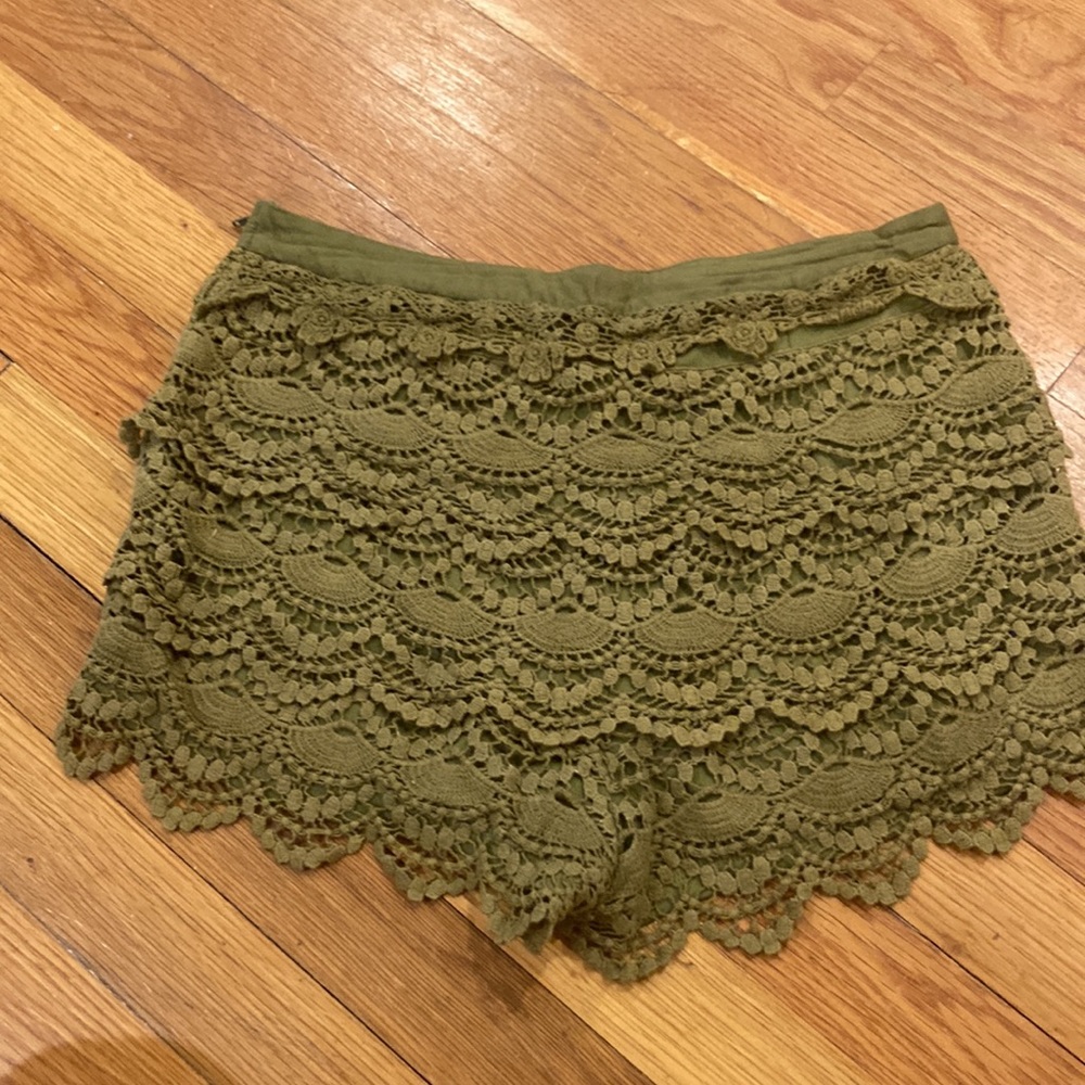 Lace green shorts